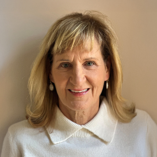 Shari Cassidy portrait